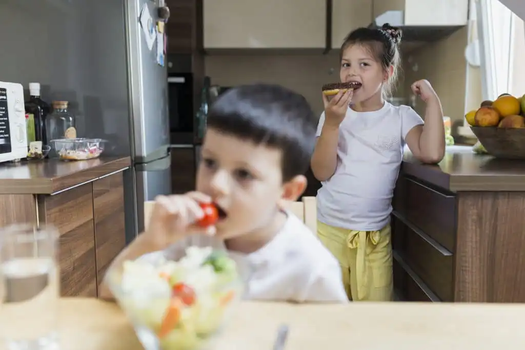 Anak Susah Makan karena Takut atau Tertekan, Ini 6 Tandanya!