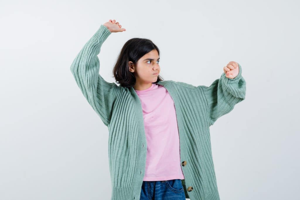 Apakah Hipnoterapi Bisa Membantu Anak Lebih Percaya Diri?