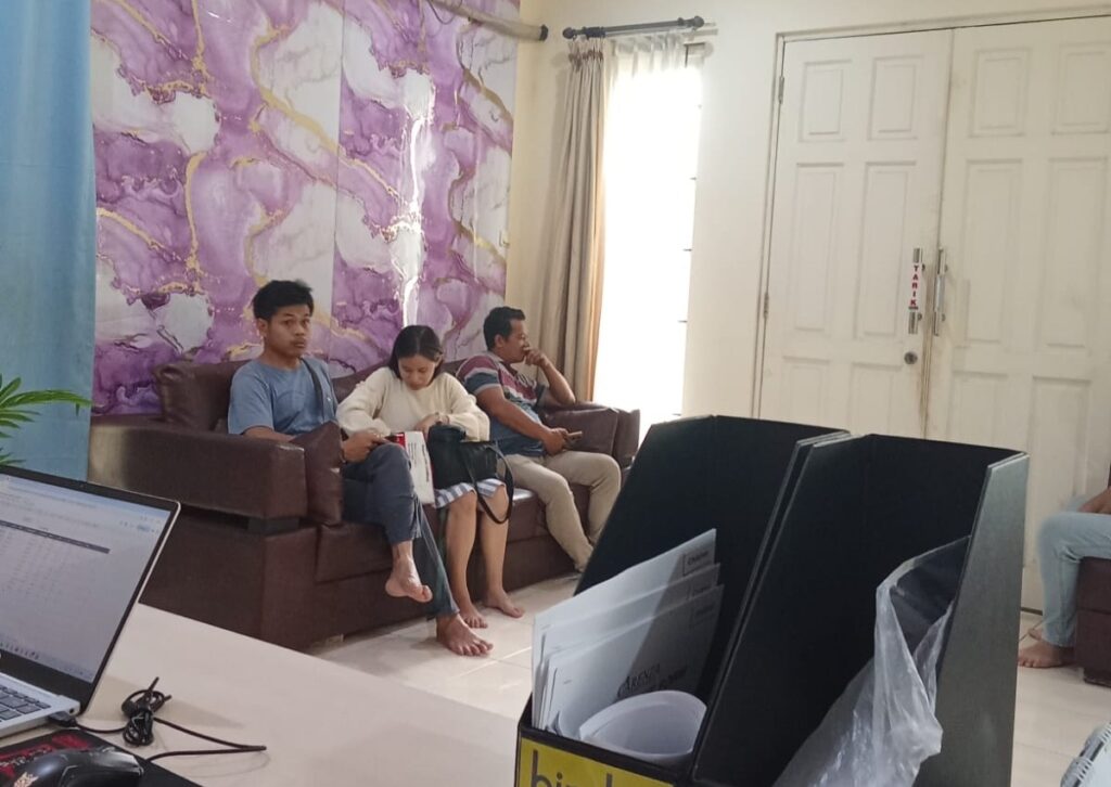 Hipnoterapi Takut Presentasi